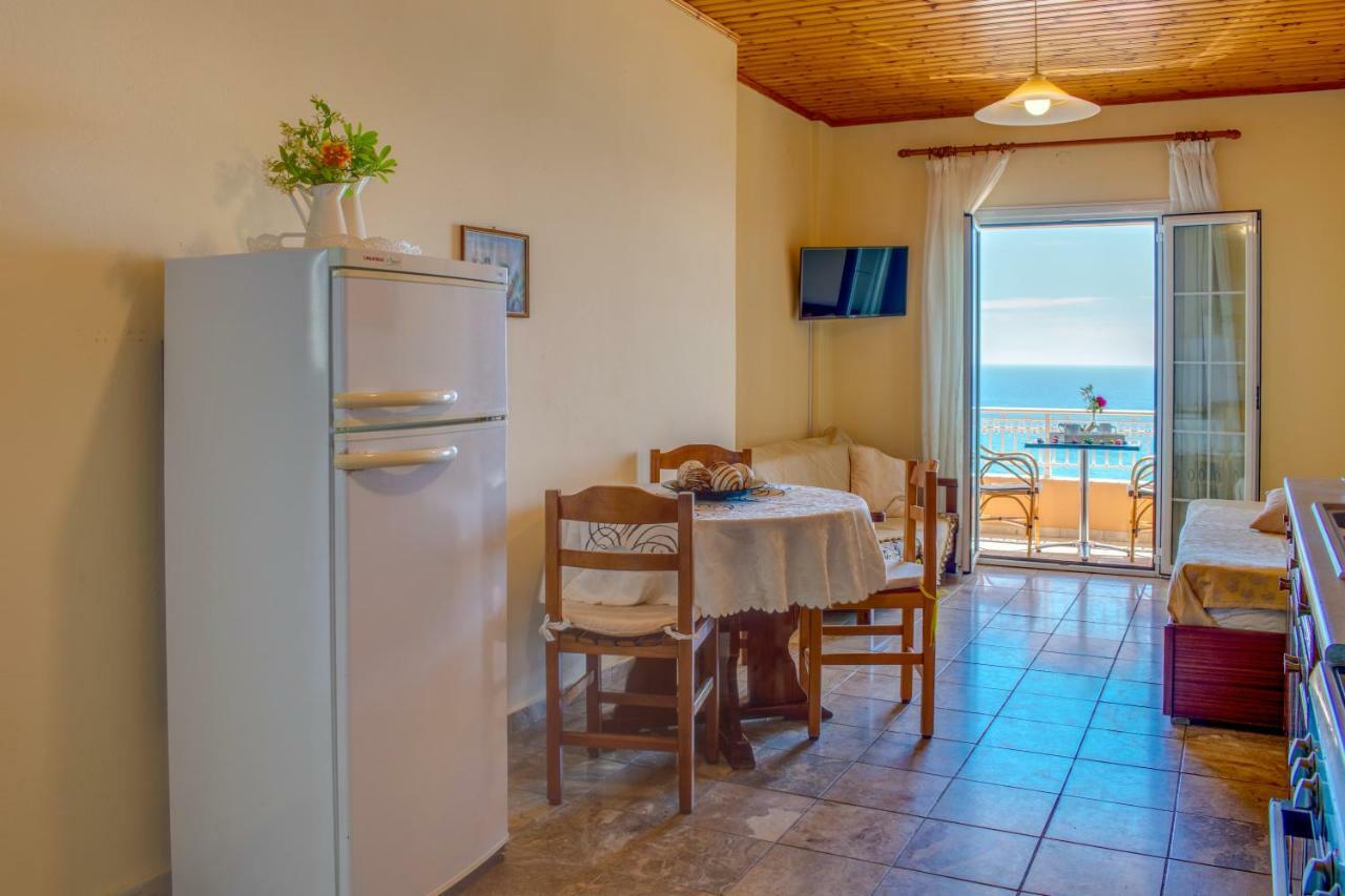 Naftis Apartments Pelekas Zewnętrze zdjęcie